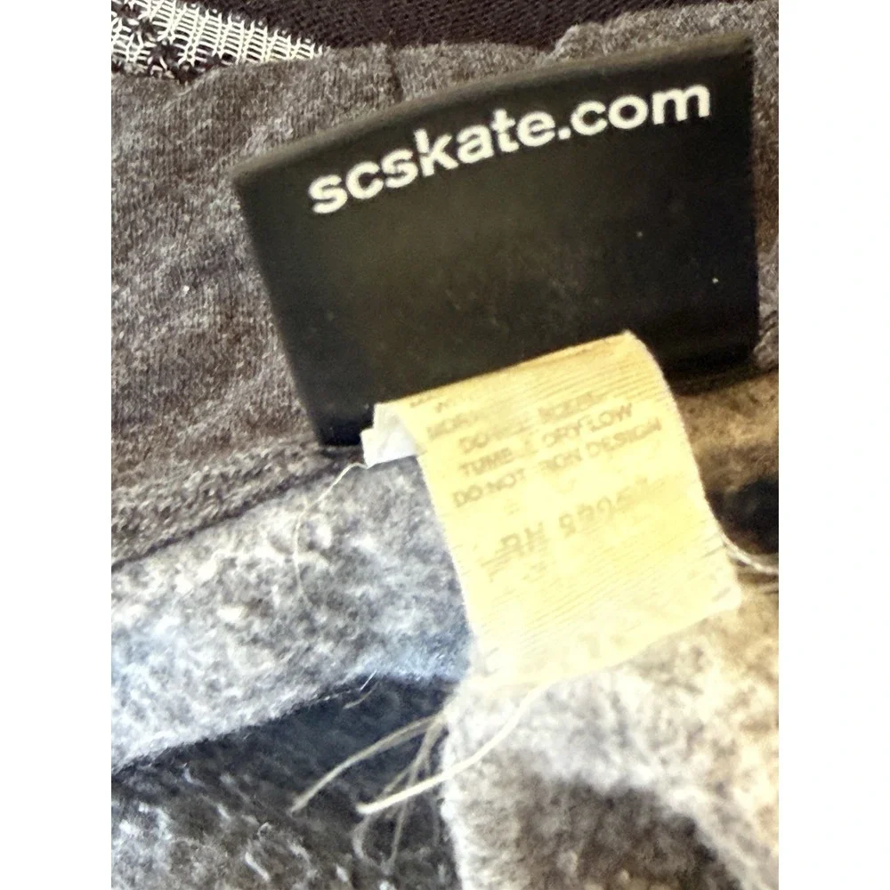 Santa Cruz Skateboards Dark Gray‎ Hoodie Full Zip Big Dot Size Youth XLarge EUC
